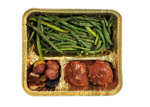 Onion Mechshe, Roasted Potatoes, and Roasted String Beans with Garlic (Meat)